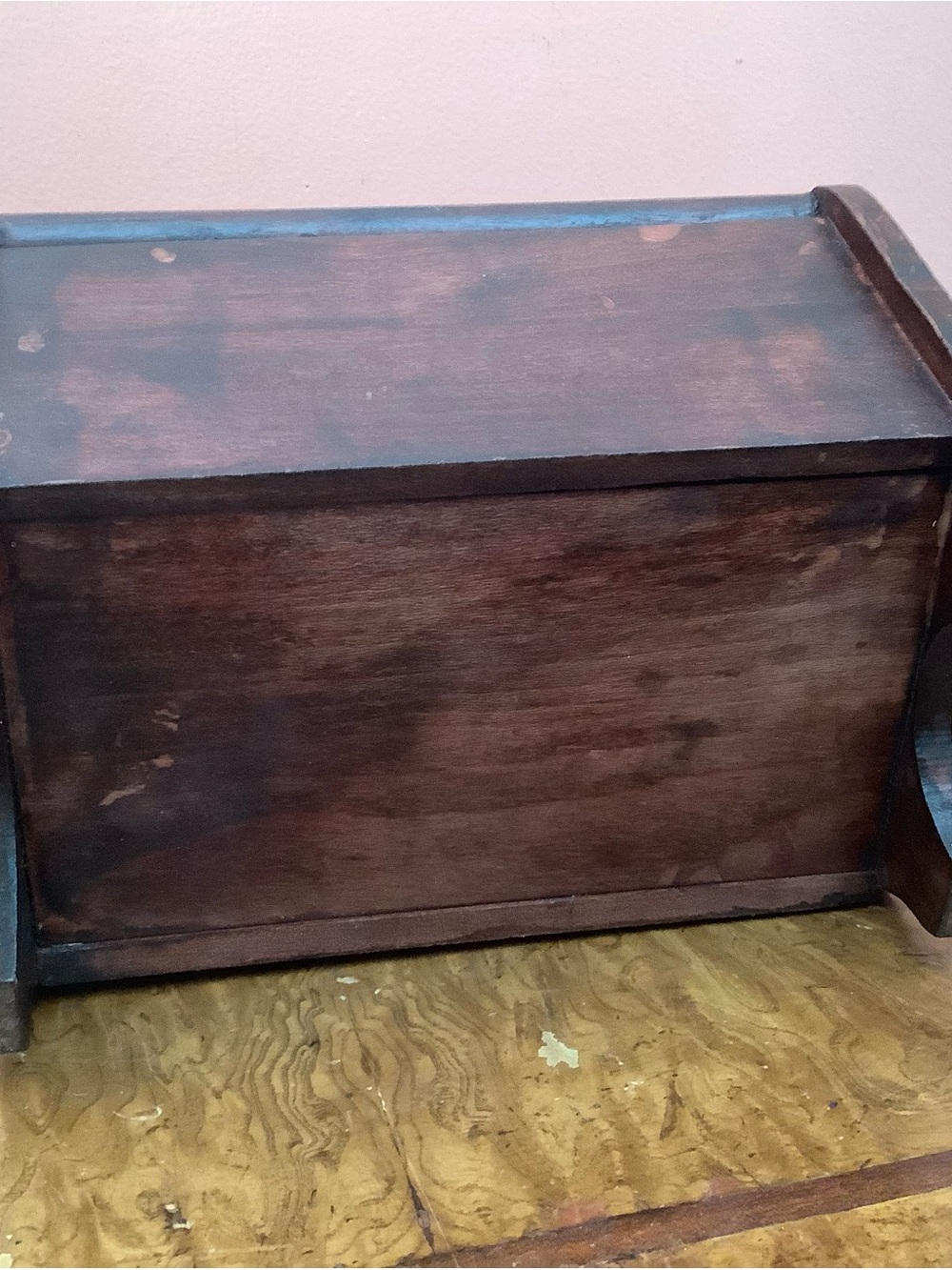 Handcrafted Dark Mahogany Sewing Box with Handle - Picture 9 of 17